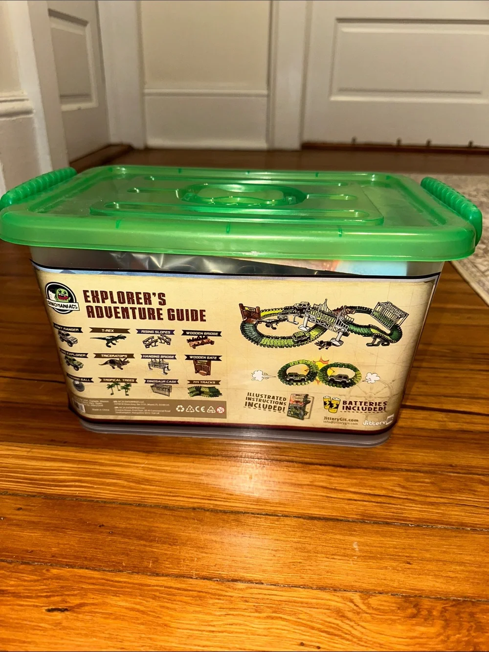 DinomaniaCS Dino's Journey Playset with Green Lid